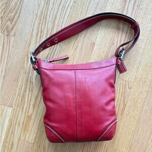 Y2K COACH Soho Pebbled Leather Convertible Crossbody Bag F12320 Rare RED Carmin